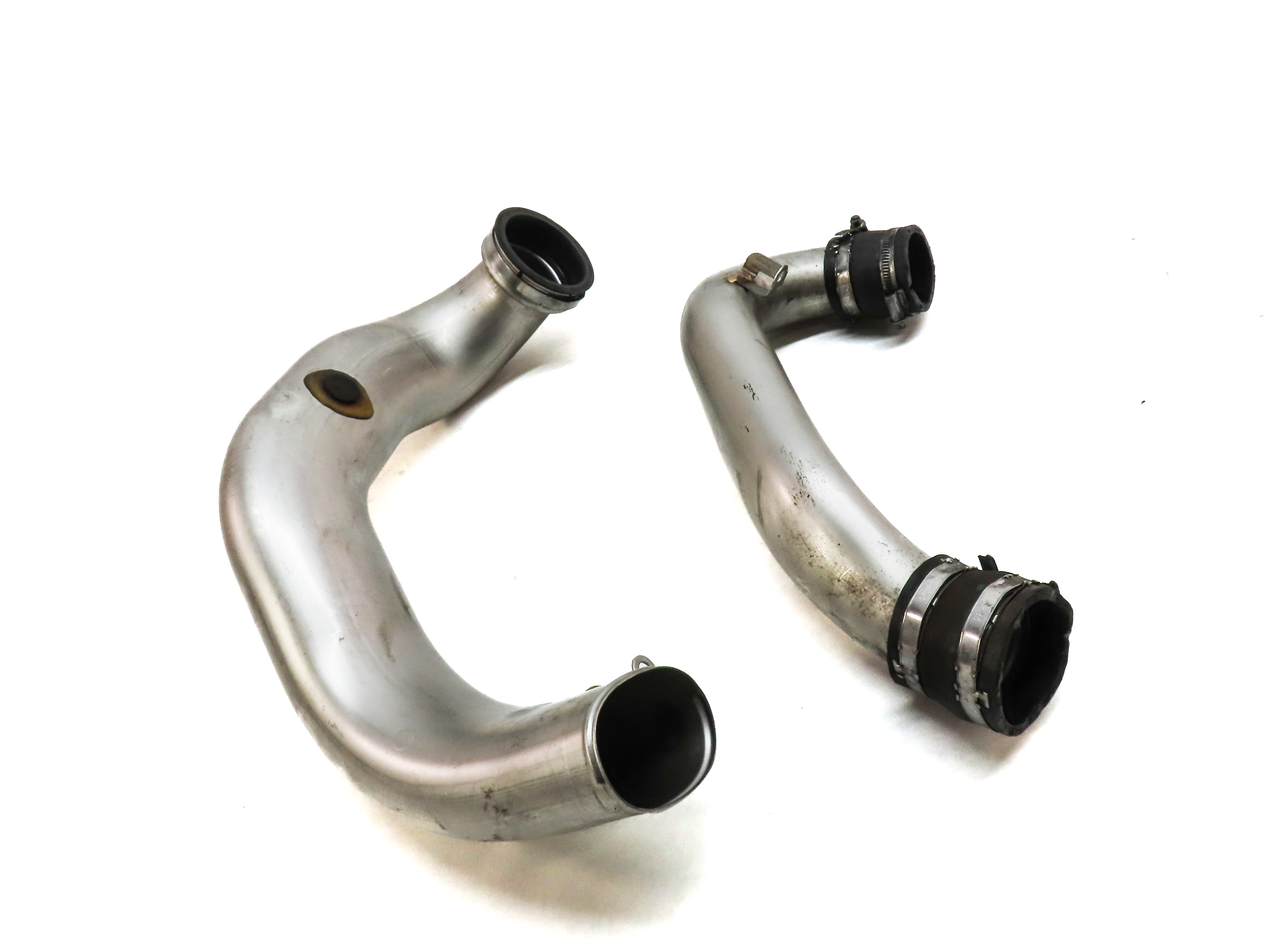 2013 MERCEDES ML550 (W166) 4.6L (278.928) LEFT ENGINE AIR INTAKE PIPE HOSE SET/2 — exact item pictured